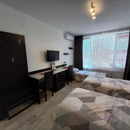 Πανσιόν Druzba Apart&conference